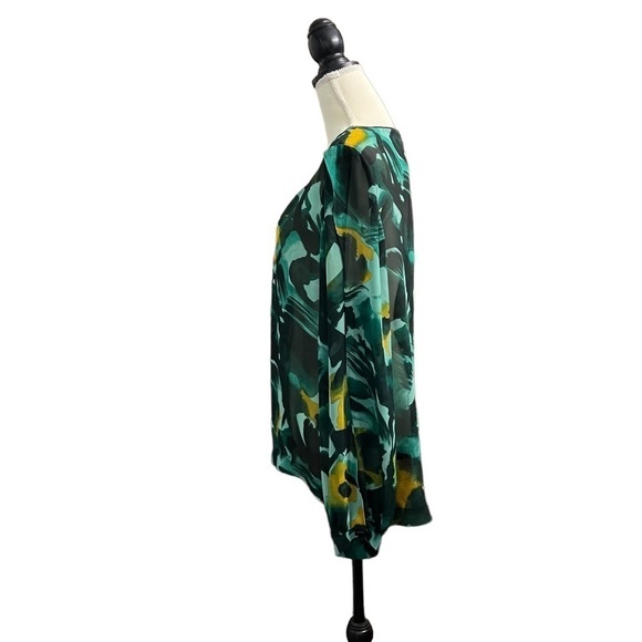 Kenneth Cole (NWT) Open Sleeve Top Size XL - Picture 5 of 10